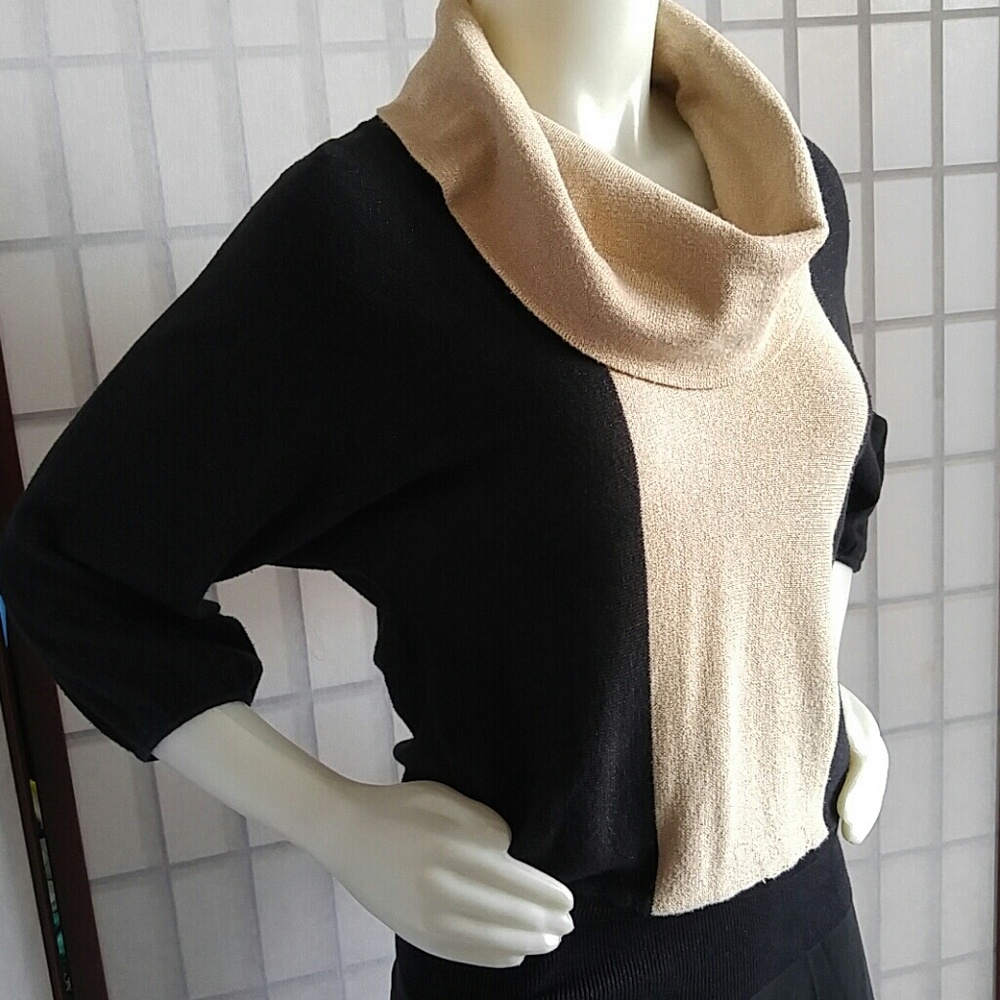 Sweater - Picture 3 of 8